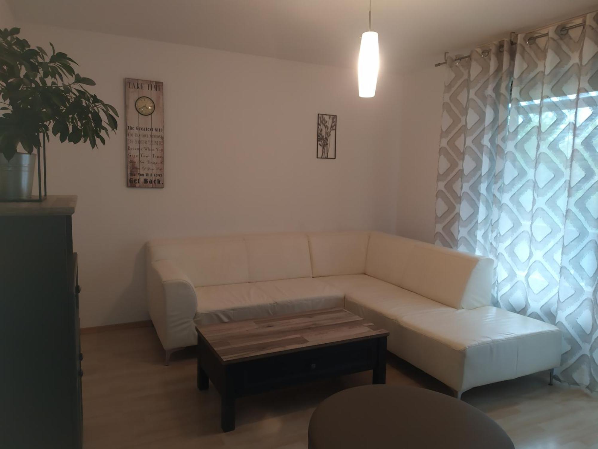 Vila Hisa Belin Podbela Exteriér fotografie